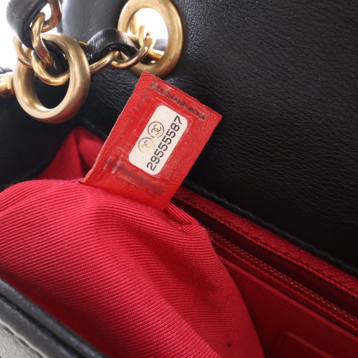 Pre-Owned Chanel Flap Bag Small Calfskin Enchained, open interior with lining, photo 18 of 19