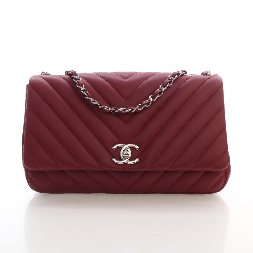 Chanel Medium Lambskin Surpique Chevron Flap