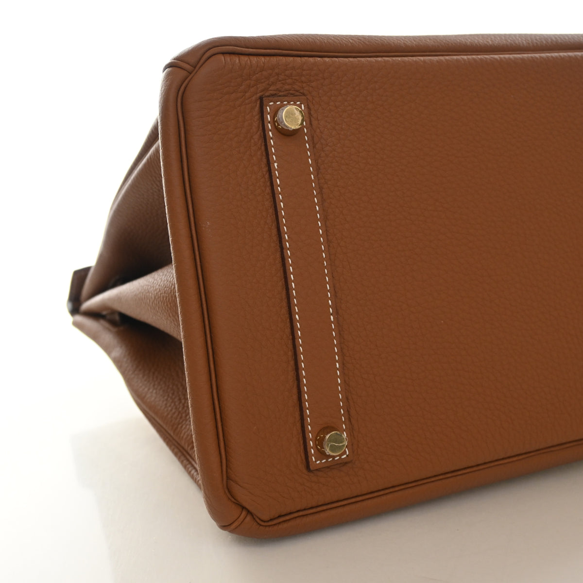Pre-Owned Hermès Birkin 35 Gold Togo Leather, base and feet view, photo 6 of 14