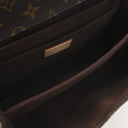 Louis Vuitton Monogram Poch...