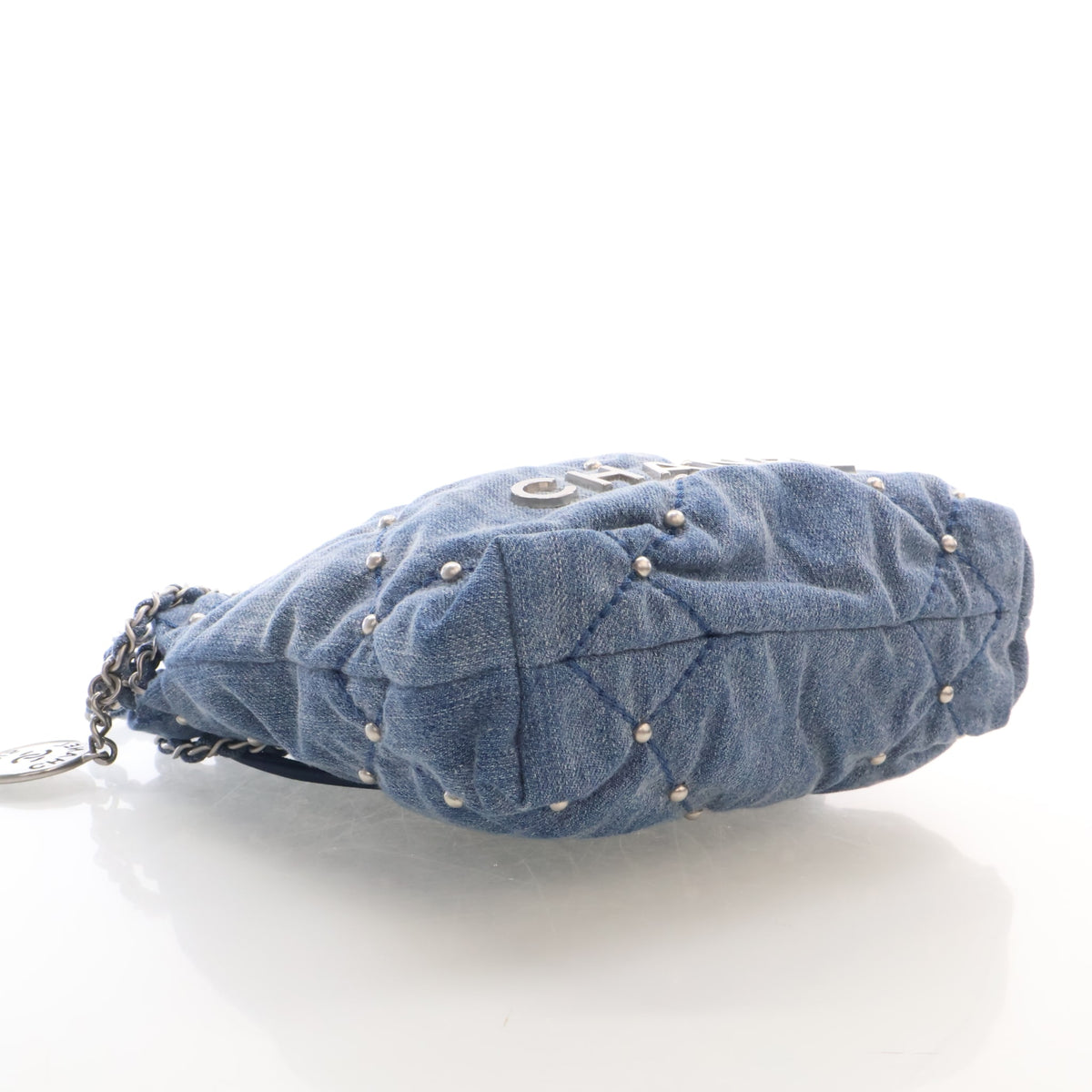 Chanel Mini Denim 22 Hobo, photo 6 of 17