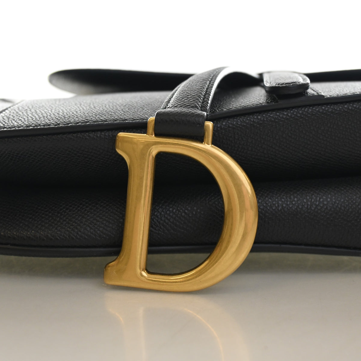 Christian Dior Medium Calfskin Saddle Belt Bag, photo 13 of 15