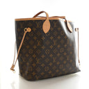 Louis Vuitton Monogram Neve...