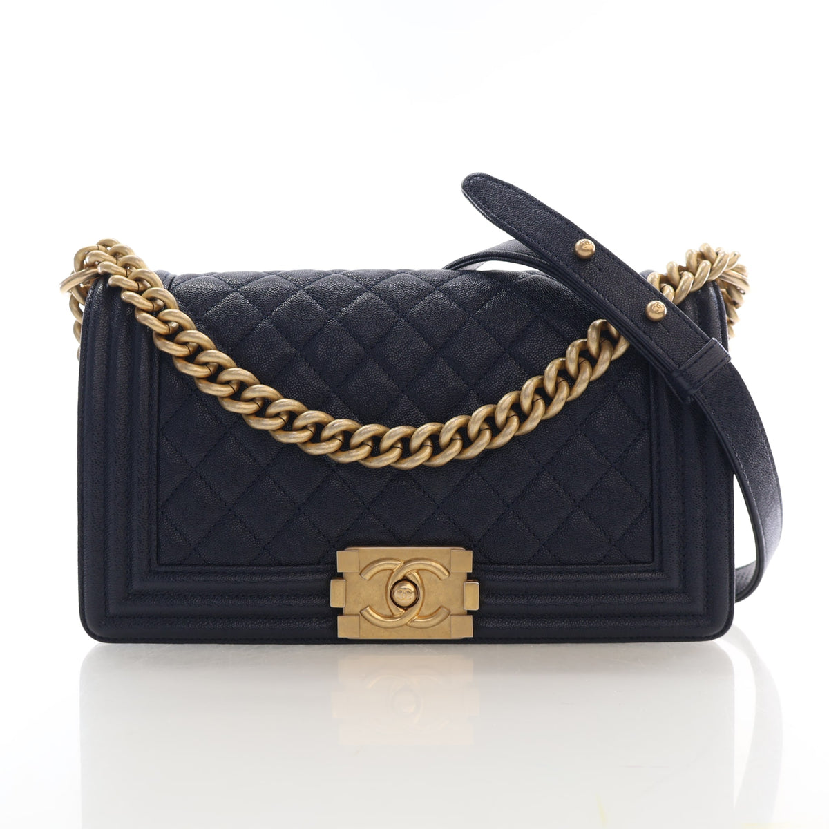Pre-Owned Chanel Boy Bag Medium Caviar Leather, photo 1 of 18