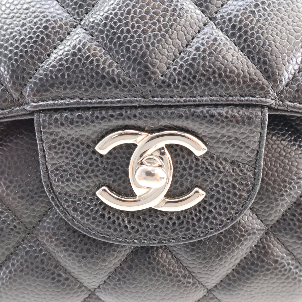 Chanel Jumbo Caviar CC Flap Bag, photo 4 of 18