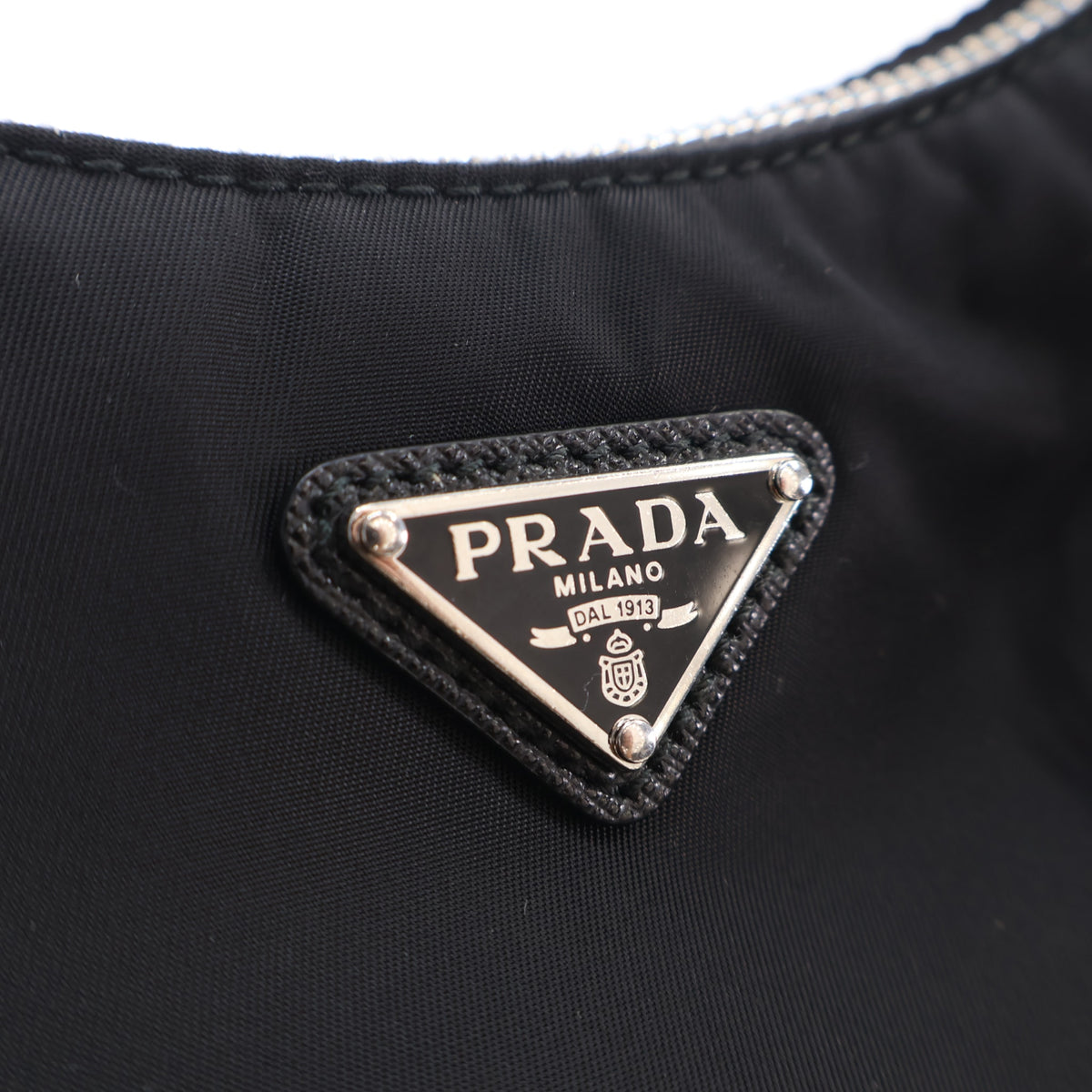 Pre-Owned Prada Mini Re-nylon Re-edition 2000, silver embossed logo detail