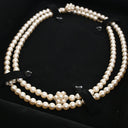 Chanel CC Cluster Pearl Nec...
