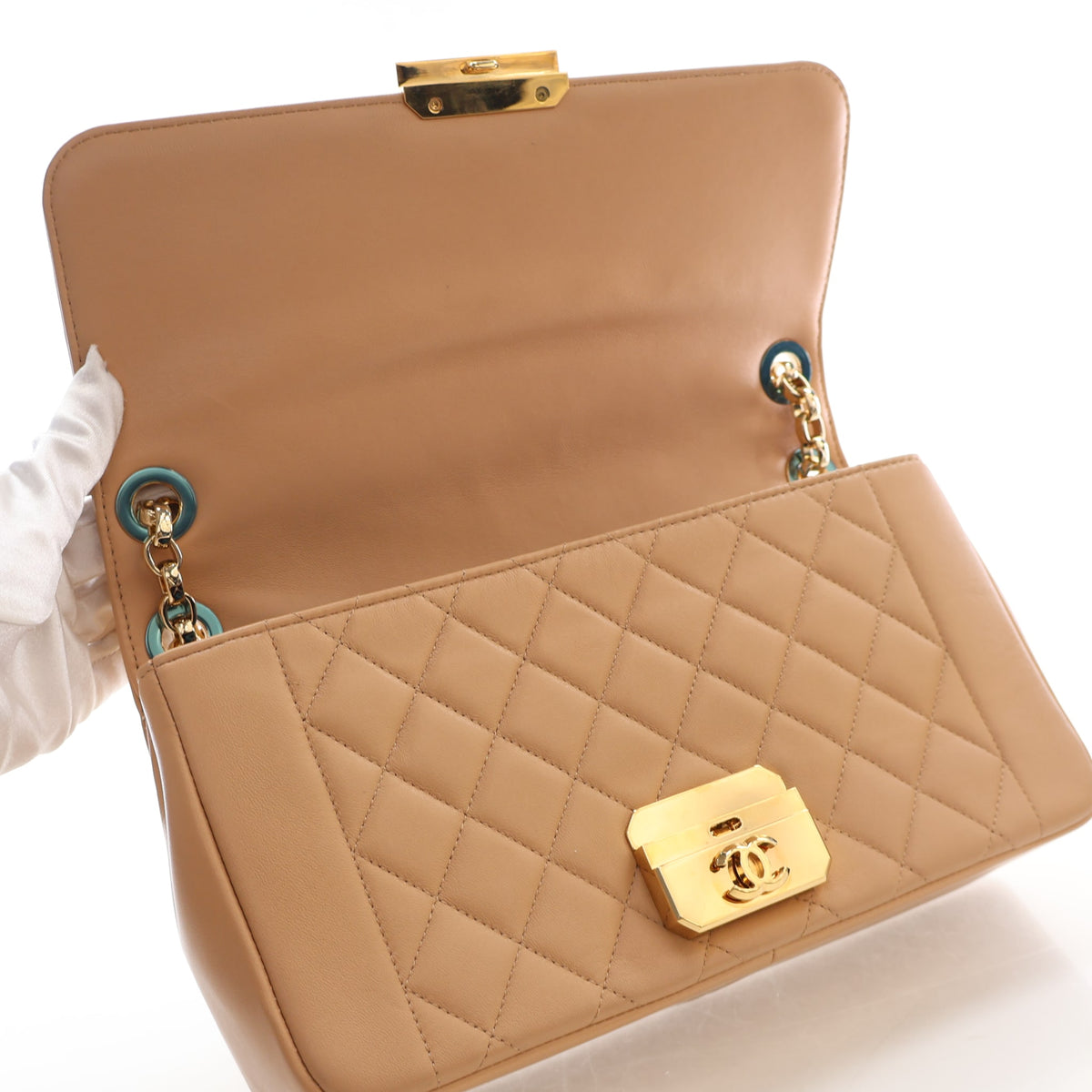 Chanel Medium Lambskin Chic With Me Handbag, photo 17 of 19