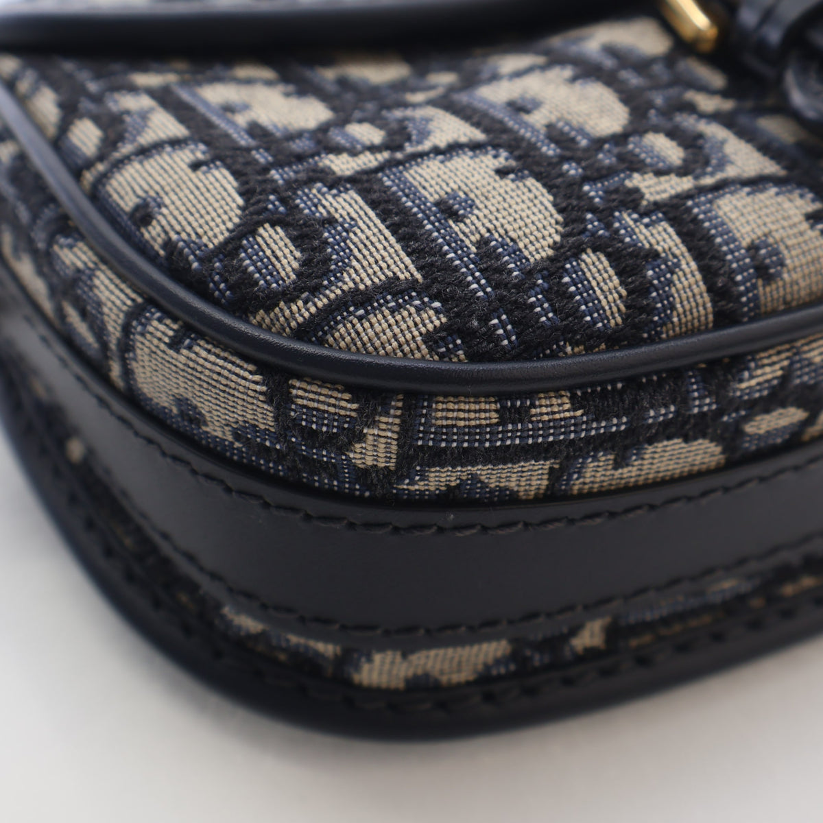 Christian Dior Small Canvas Oblique Bobby Flap Bag, photo 6 of 19