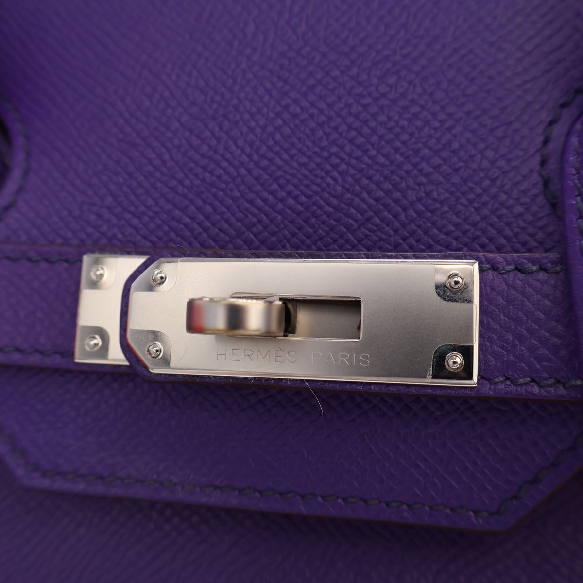 Pre-Owned Hermès Birkin 35 Iris Epsom Leather, silver hardware close-up
