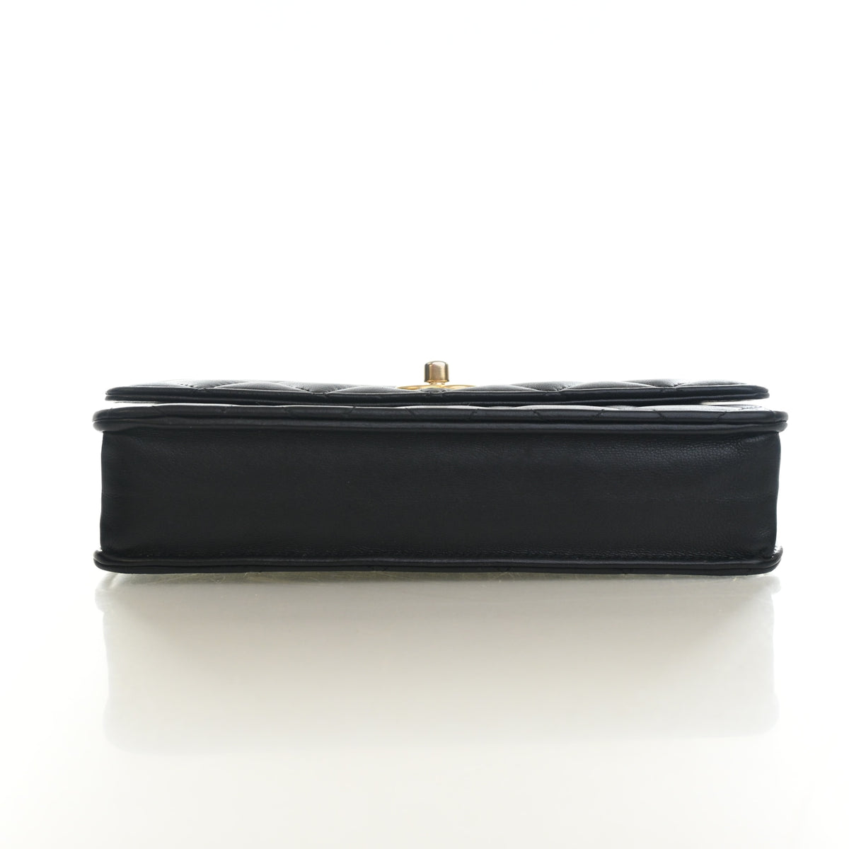 Chanel Lambskin Pearl Crush Wallet On Chain (WOC), photo 9 of 17