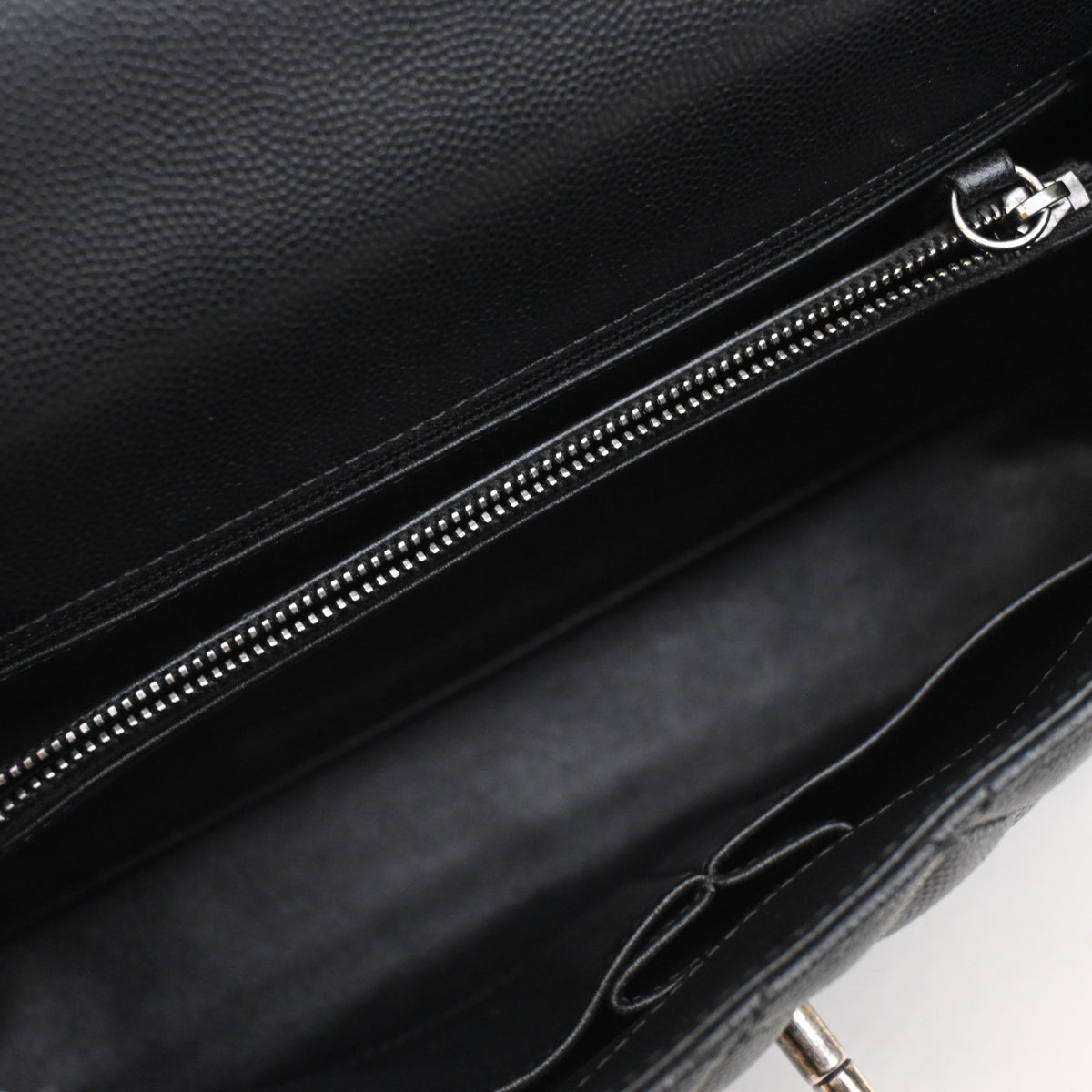 Chanel Medium Caviar Coco Handle Bag, photo 12 of 15