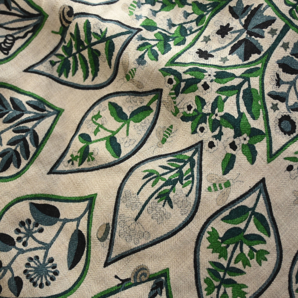 Pre-Owned Hermès Scarf Plantes Officinales Triangle, flat lay