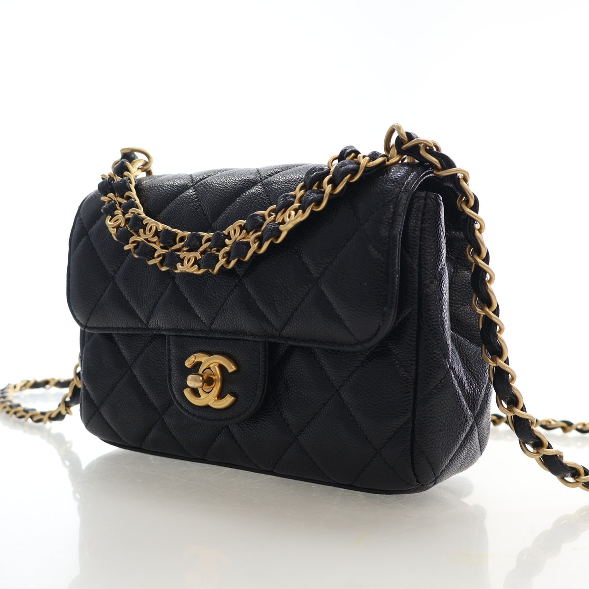 Pre-Owned Chanel Flap Bag Mini Caviar Leather Classic Single, three-quarter view, photo 3 of 19