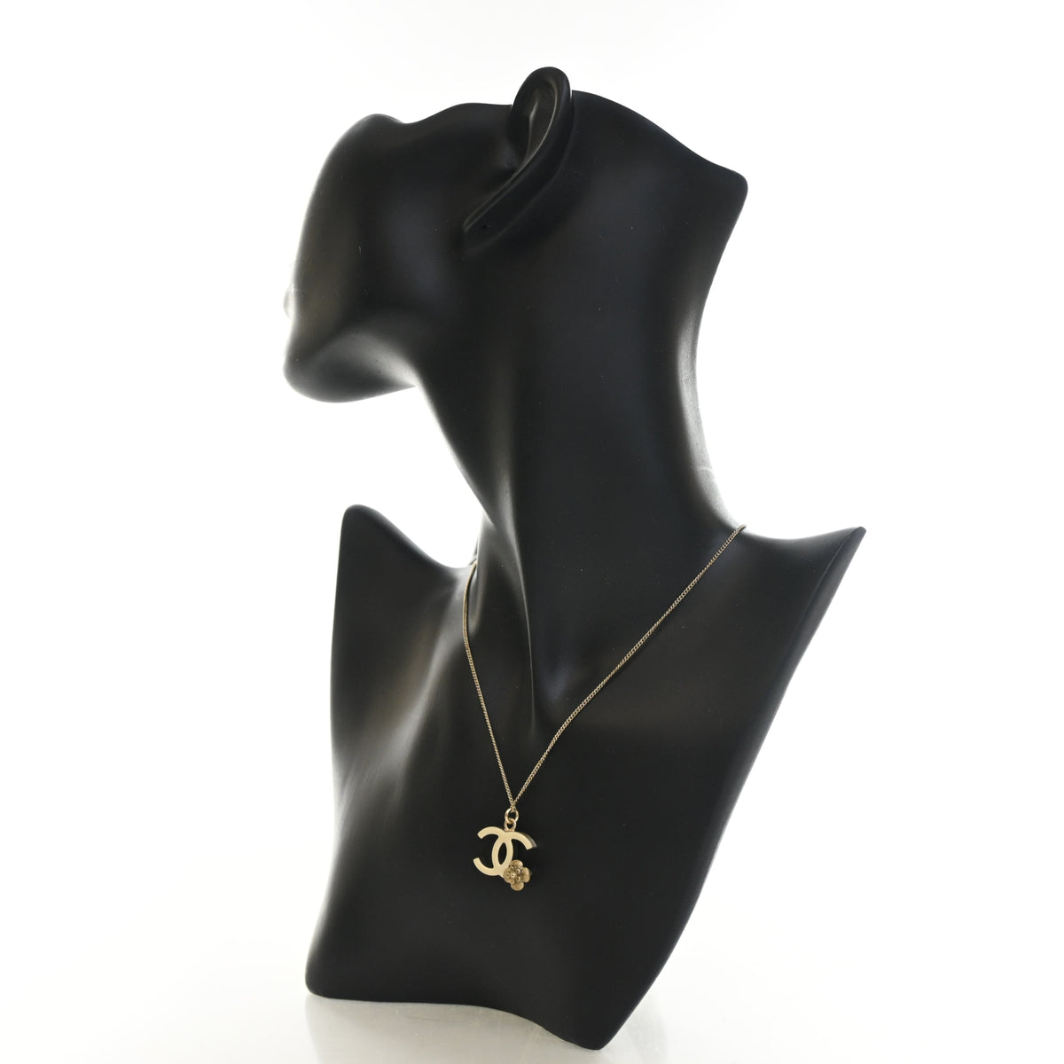 Pre-Owned Chanel Necklace CC Camellia Pendant, worn