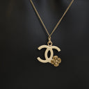  Chanel CC Camellia Pendant...