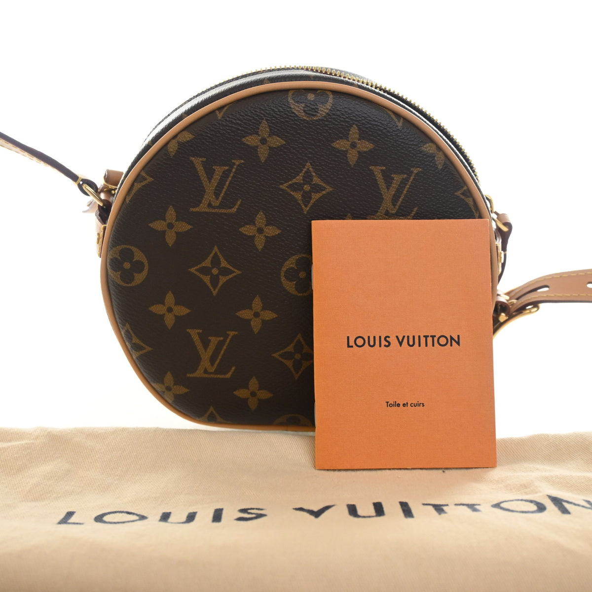 Pre-Owned Louis Vuitton PM Monogram Boite Chapeau Souple, front view, photo 13 of 13