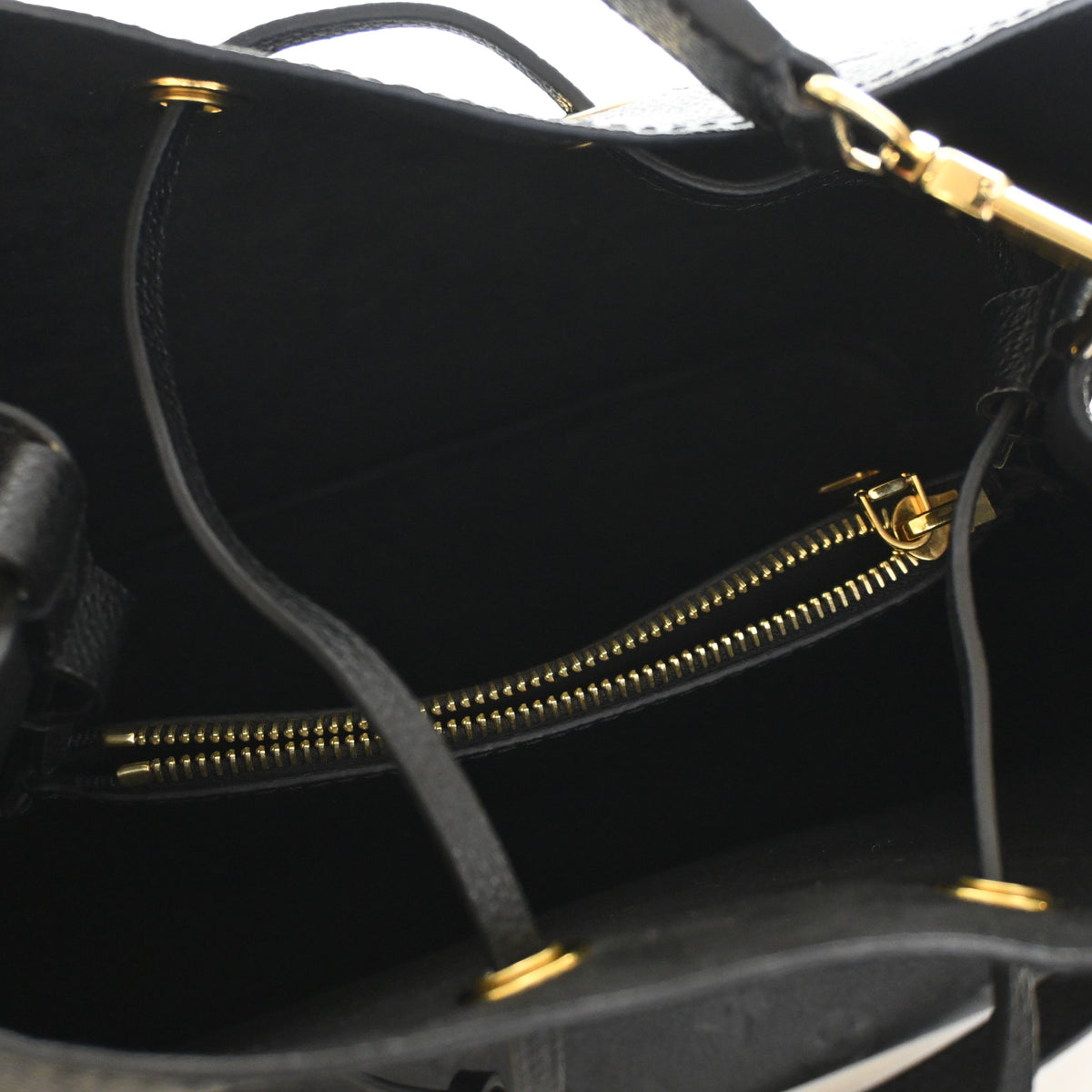 Louis Vuitton Monogram Empriente Neo Noe MM, photo 11 of 11