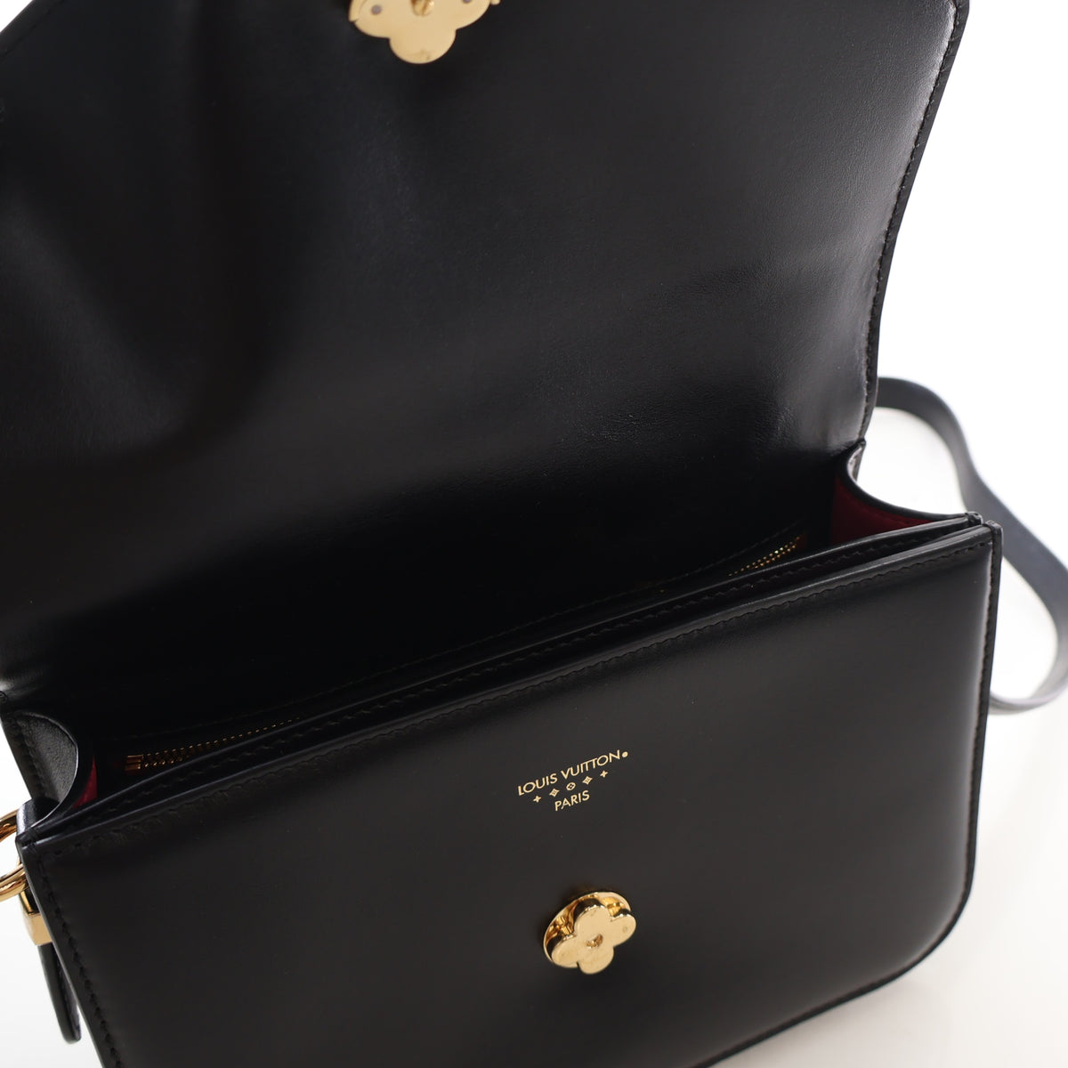 Louis Vuitton Calfskin LV Pont 9, photo 14 of 17