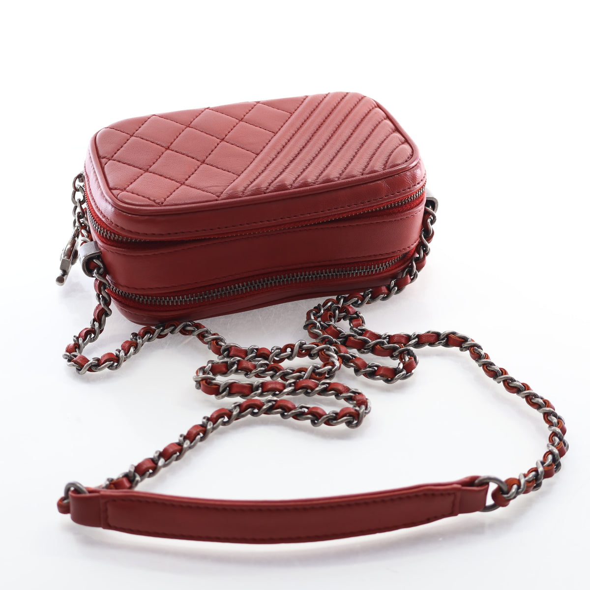 Pre-Owned Chanel Camera Bag Lambskin Coco Boy With Chain, three-quarter view, photo 10 of 16