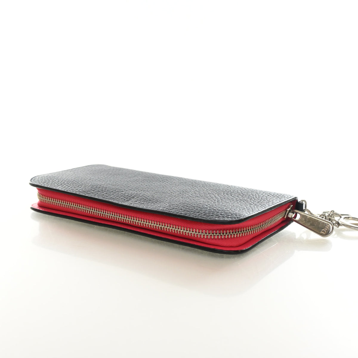 Pre-Owned Christian Dior Wallet Calfskin Zip Around, side profile, photo 7 of 13