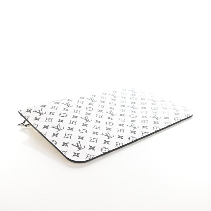 Louis Vuitton Monogram Giant Neverfull Pochette, photo 4 of 12