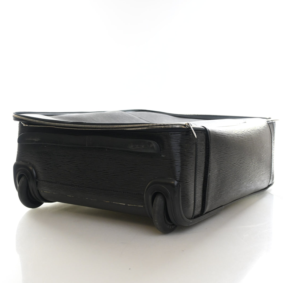 Pre-Owned Louis Vuitton 45 Epi Pegase, base and feet view, photo 6 of 20
