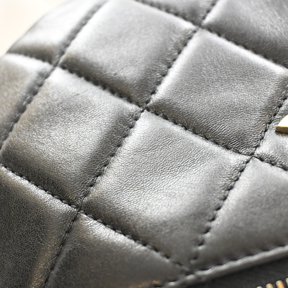 Chanel Lambskin CC Waist Bag, photo 14 of 15