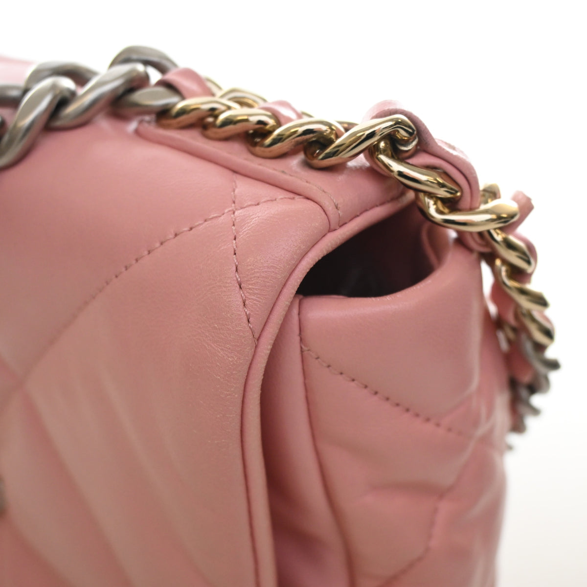 Chanel Medium Lambskin 19 Flap Bag, photo 15 of 19