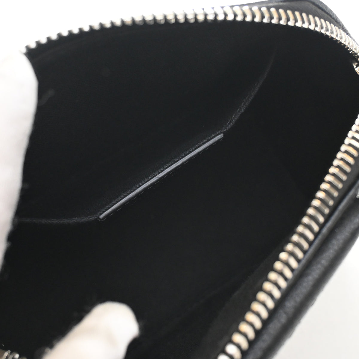 Givenchy Goatskin Antigona Wristlet, photo 12 of 14