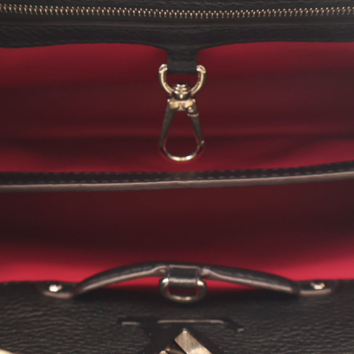 Louis Vuitton Python-Trimmed Taurillon Capucines BB, photo 13 of 16