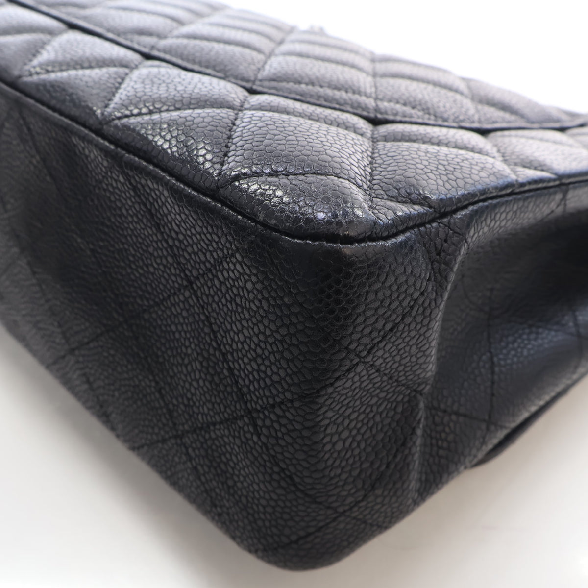 Chanel Jumbo Caviar Classic Single Flap Bag, photo 13 of 17