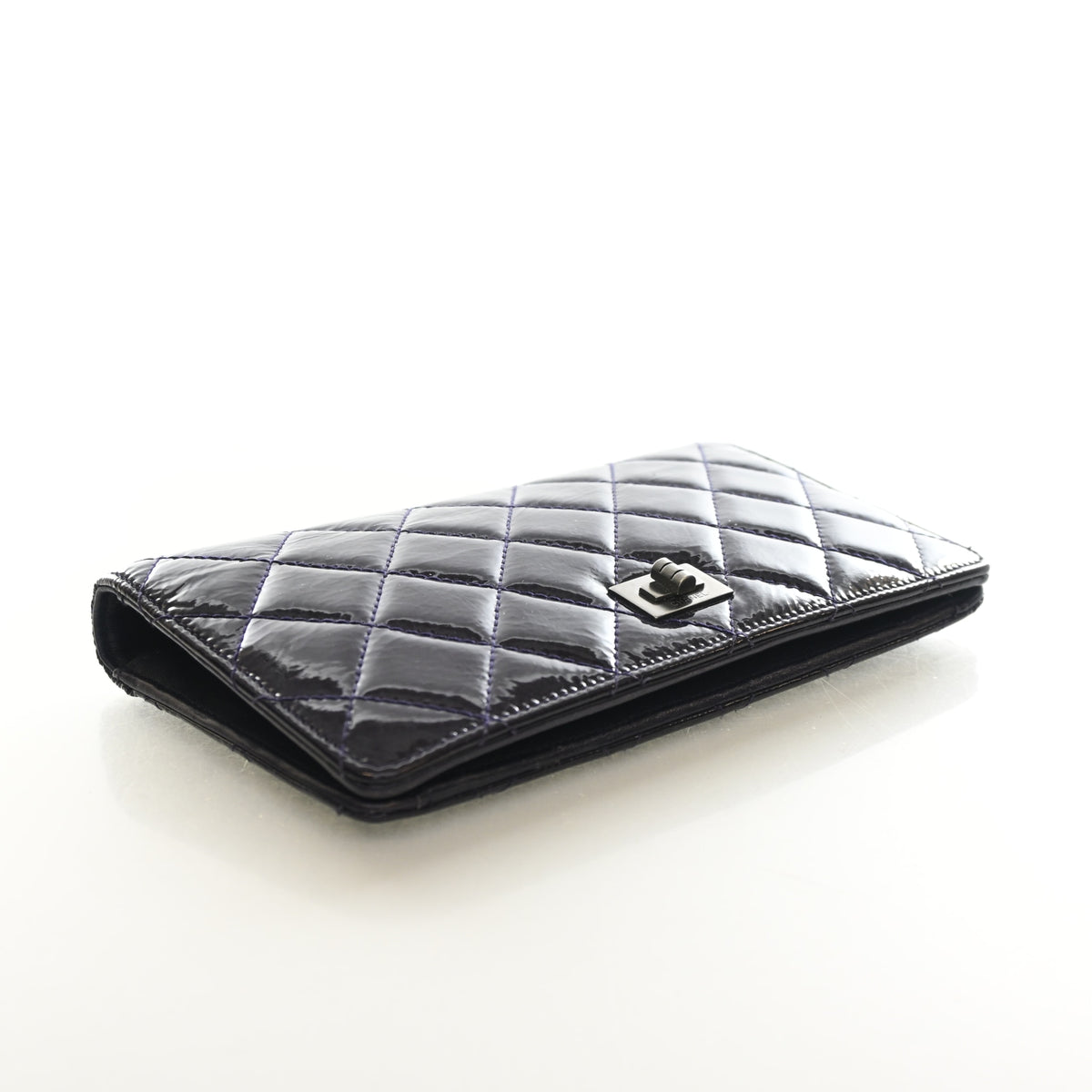 Chanel Patent Reissue Yen Wallet, photo 5 of 12