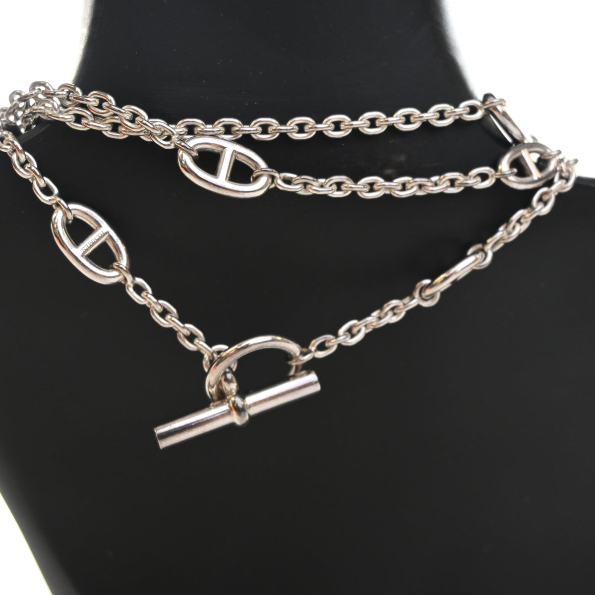 Pre-Owned Hermès Necklace 120 Farandole, silver hardware close-up