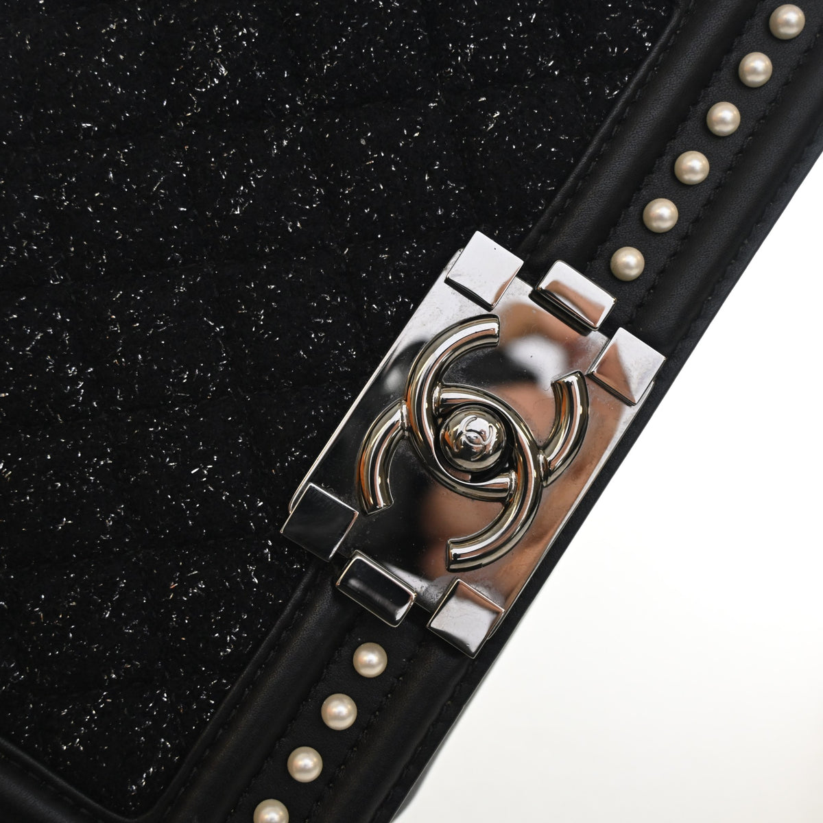 Chanel Small Tweed Boy Bag, photo 4 of 14