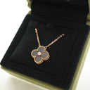 Van Cleef & Arpels Holi...