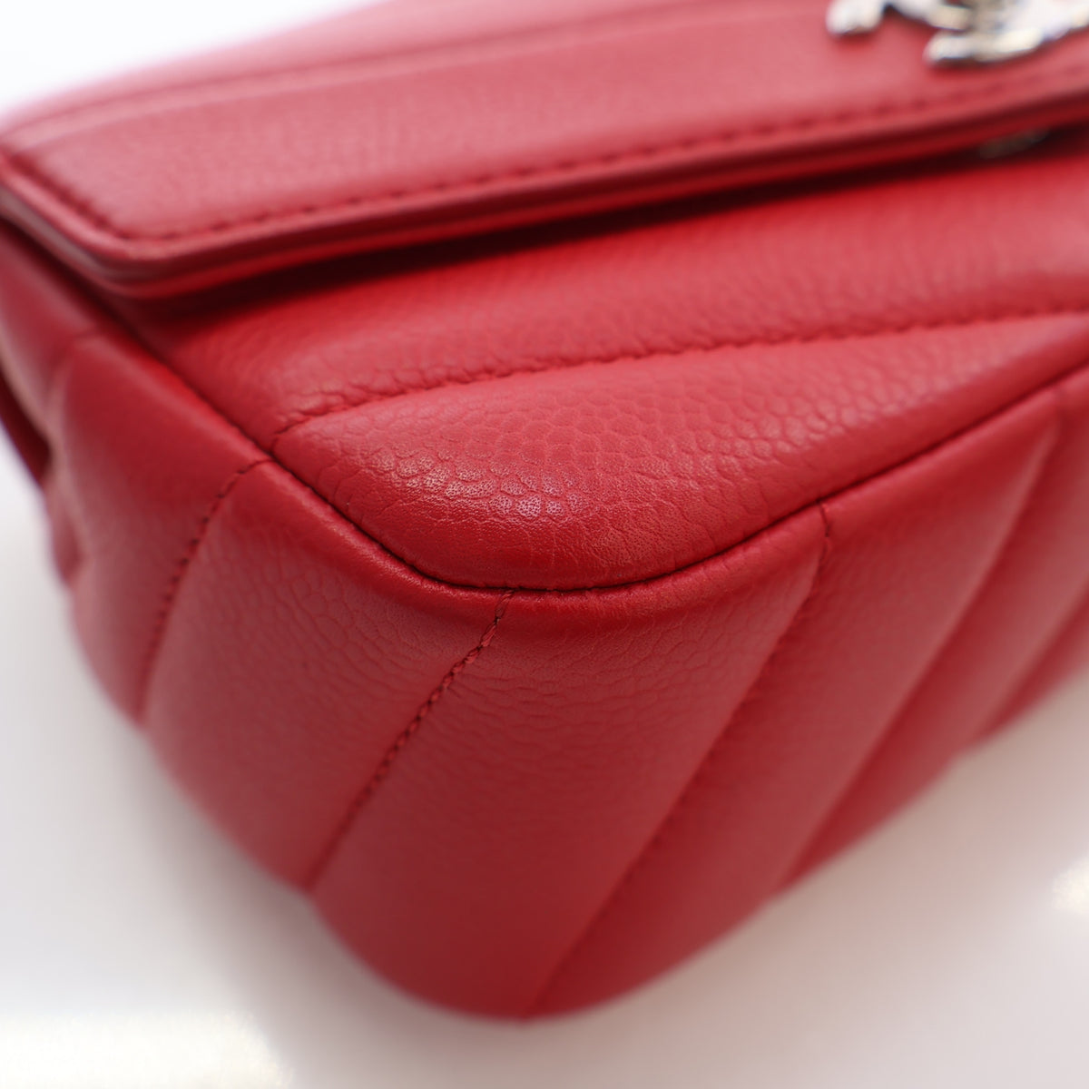 Chanel Mini Caviar Chevron Single Flap Bag, photo 6 of 19