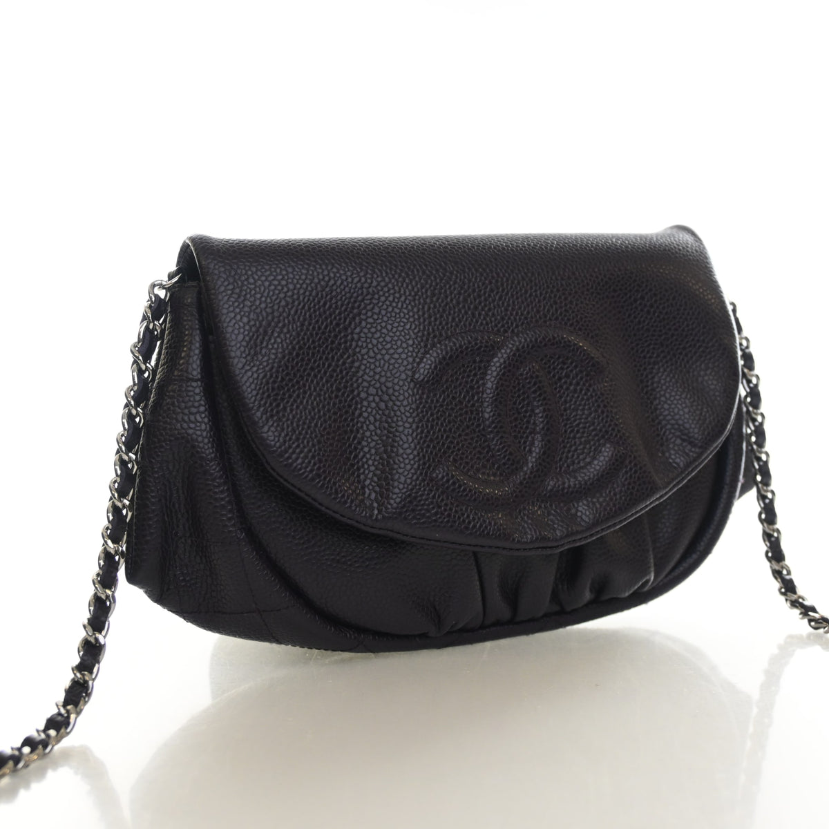 Pre-Owned Chanel Wallet On Chain Caviar Leather Half Moon WOC, three-quarter view