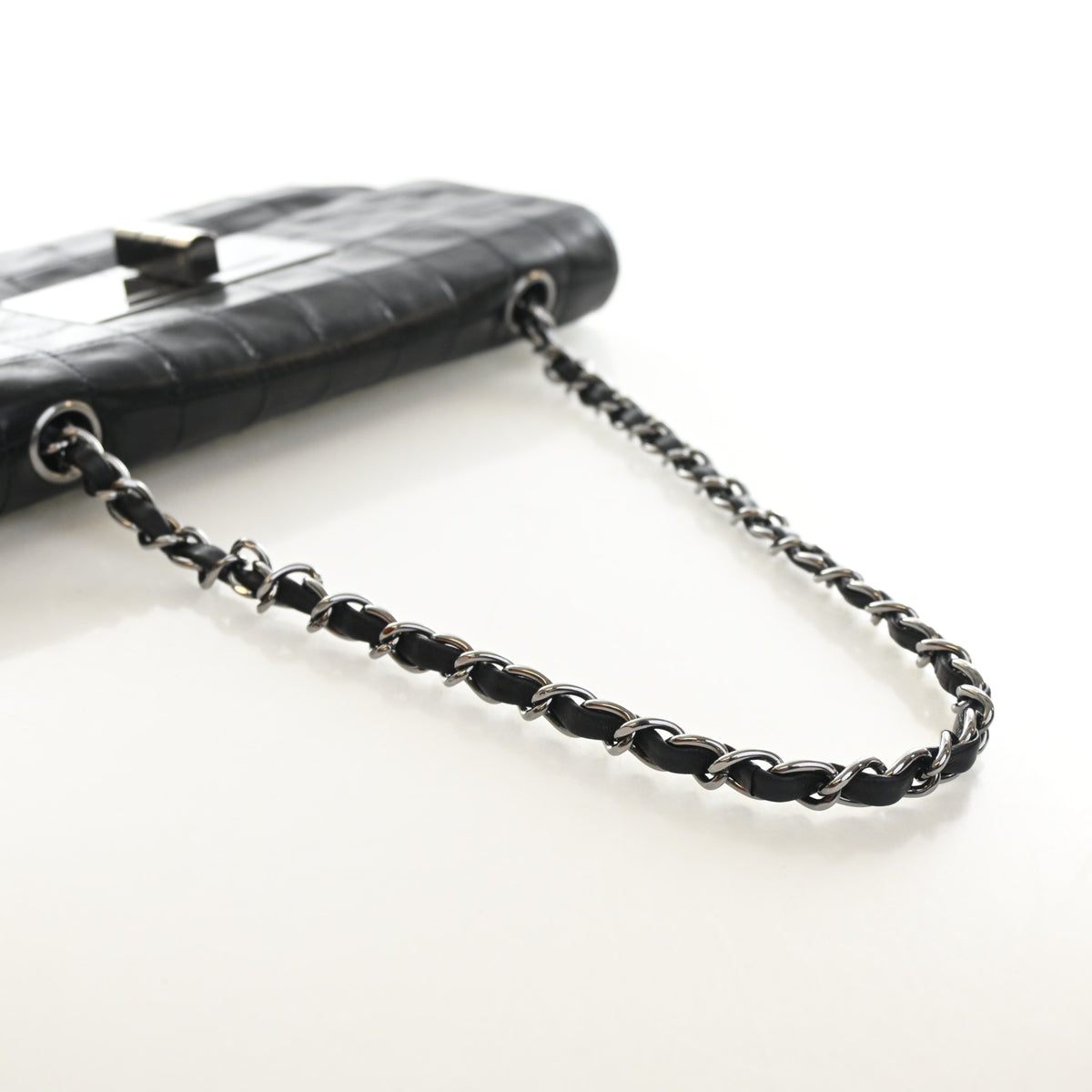 Chanel Vintage Lambskin Reissue Clutch, photo 10 of 16