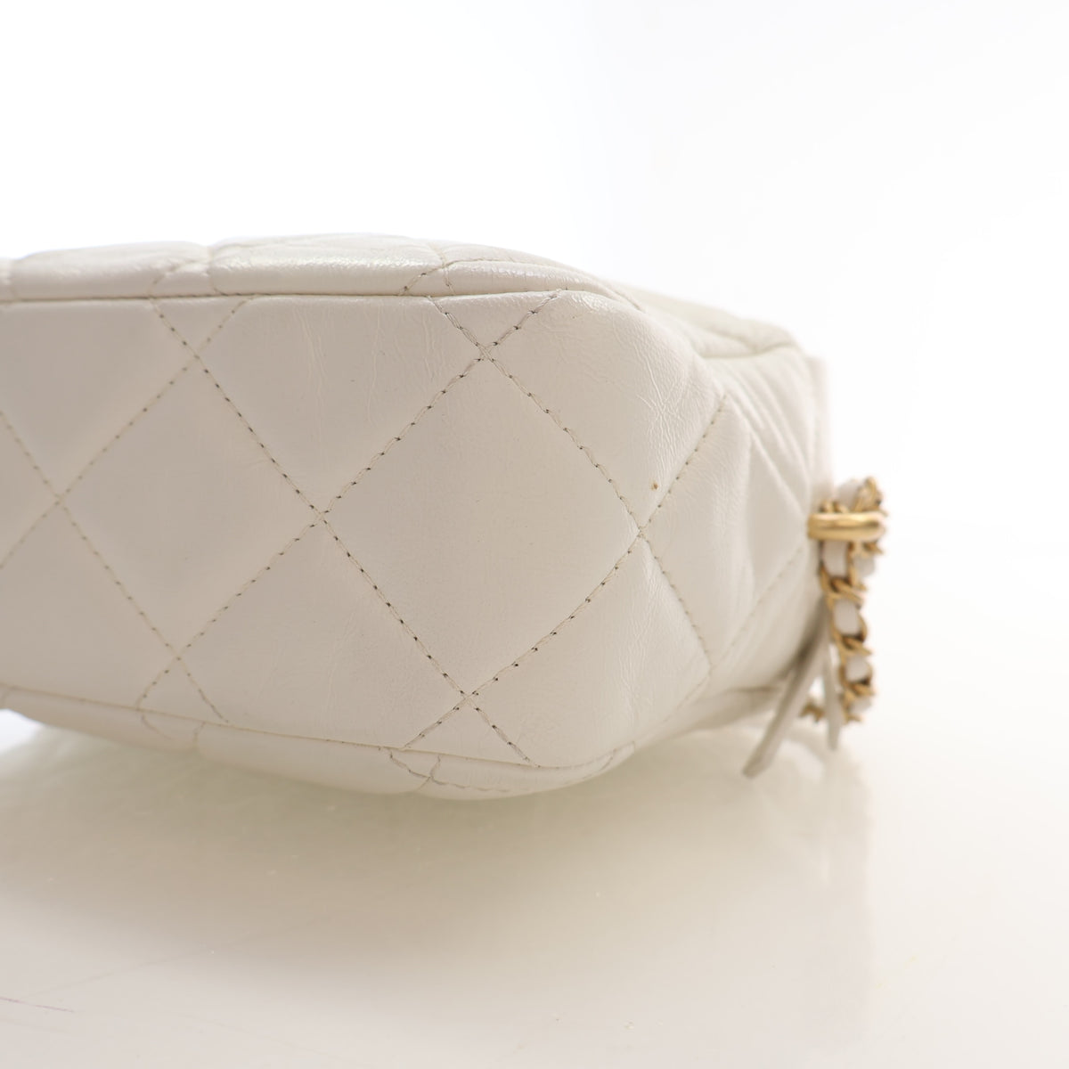 Pre-Owned Chanel Case Mini Lambskin My Perfect Camera, base and feet view, photo 8 of 17