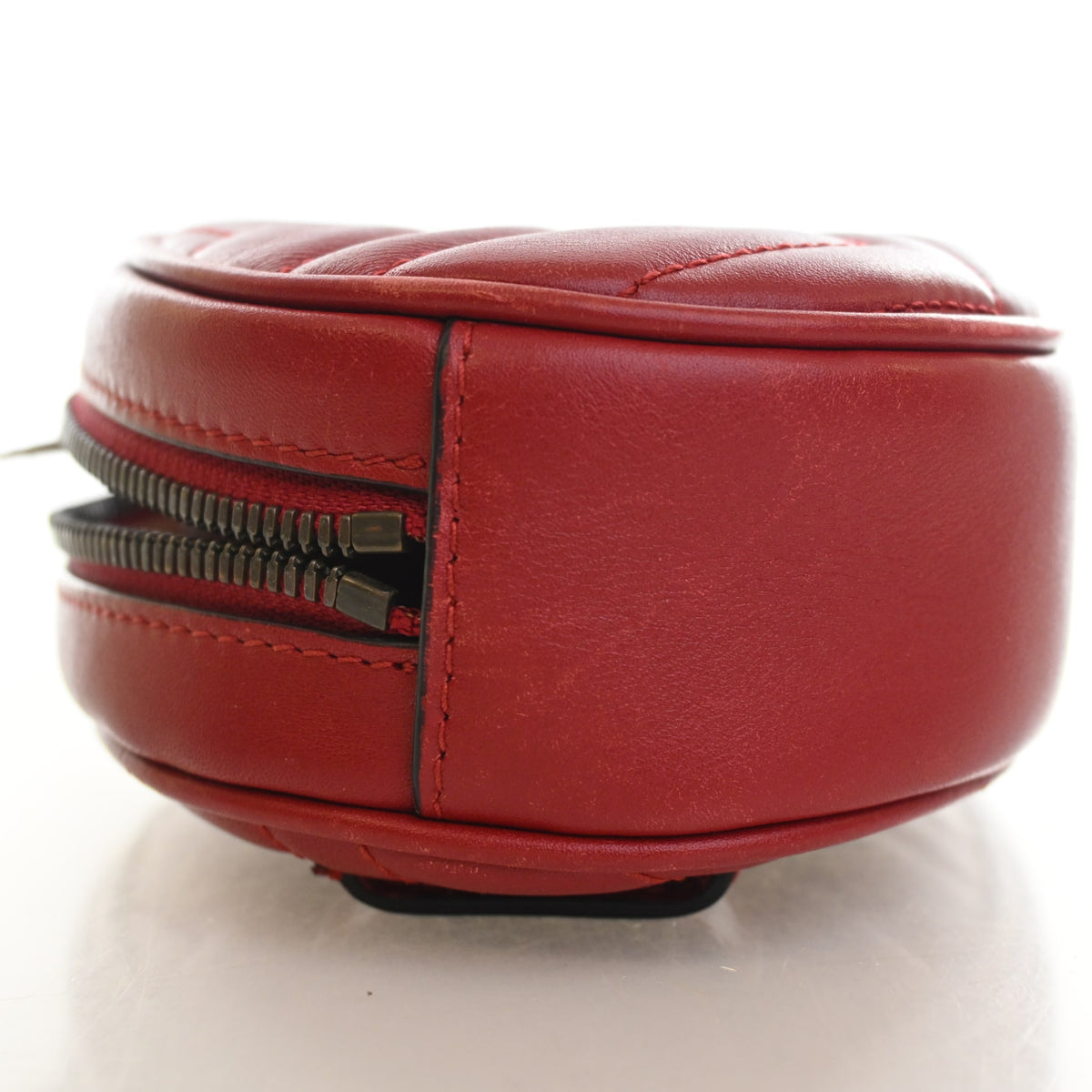 Pre-Owned Gucci Belt Bag Calfskin Marmont, side profile, photo 13 of 17