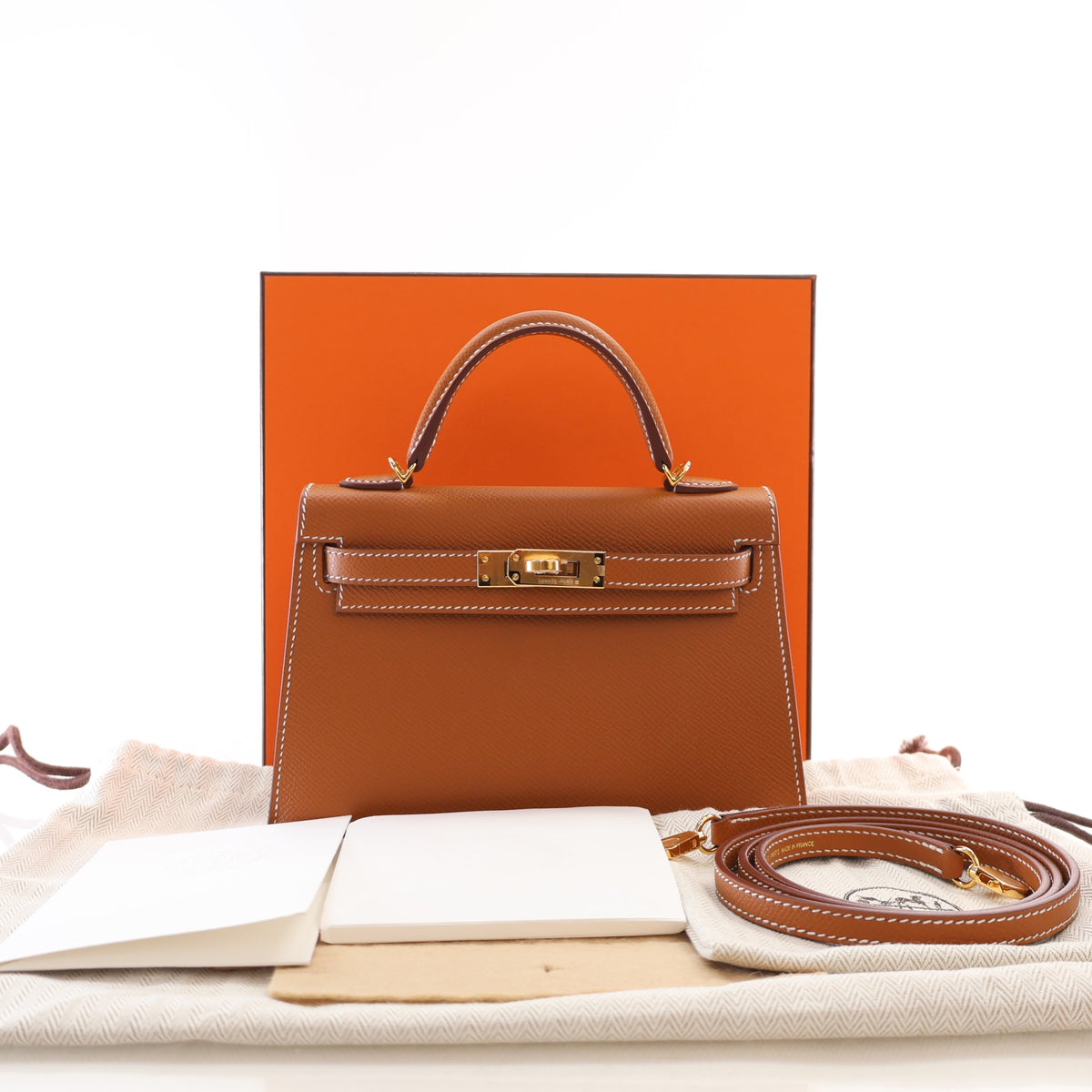Pre-Owned Hermès Kelly Mini Gold Epsom Leather 20, front view, photo 15 of 15