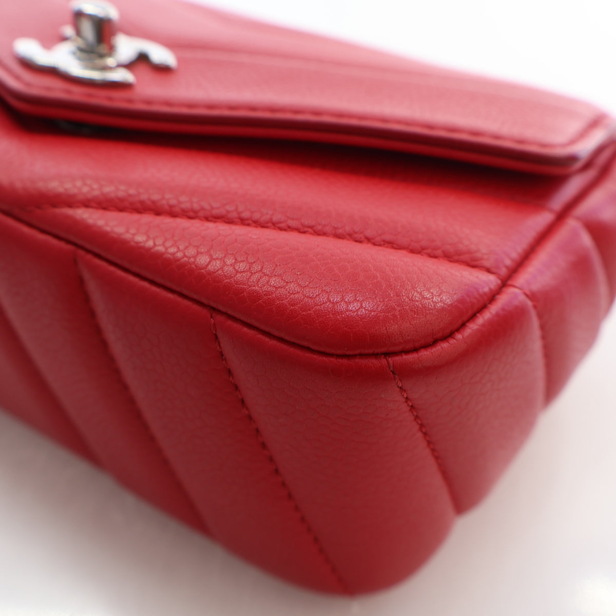 Chanel Mini Caviar Chevron Single Flap Bag, photo 8 of 19