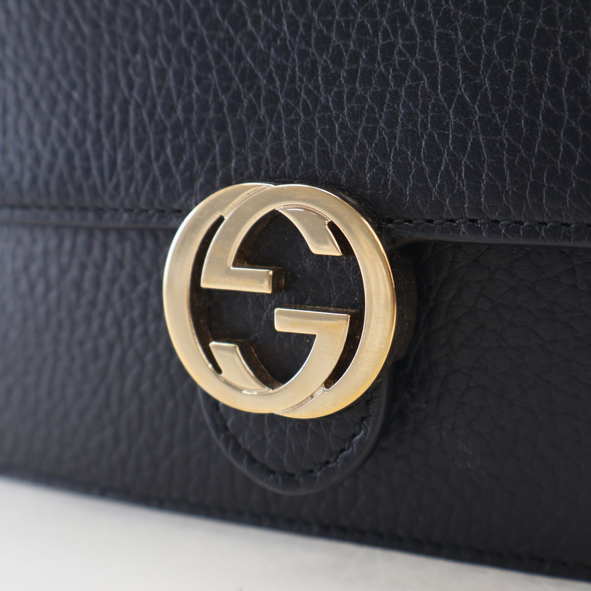 Gucci Calfskin Interlocking G Wallet on Chain, photo 4 of 16