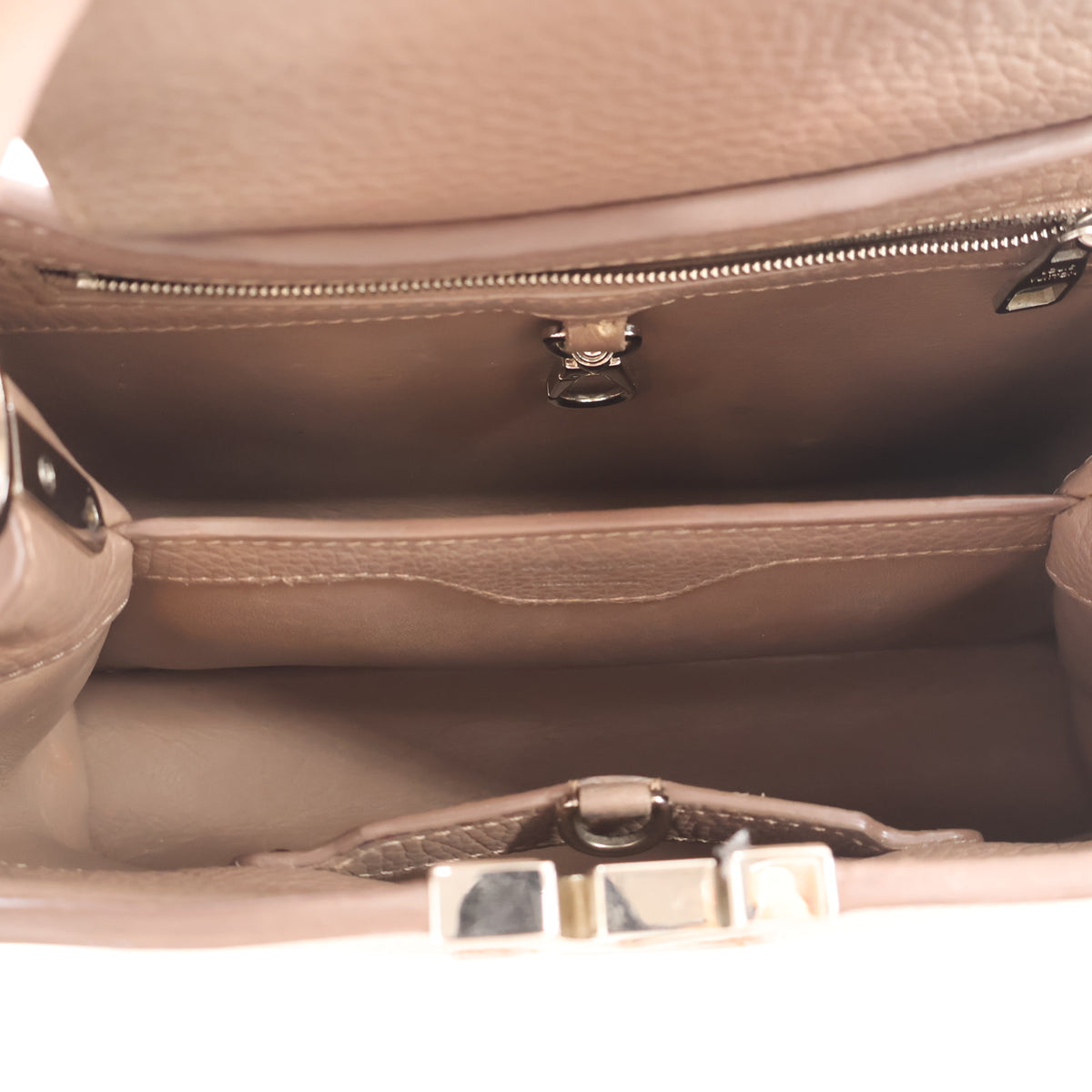 Louis Vuitton Taurillon Capucines BB, photo 15 of 19