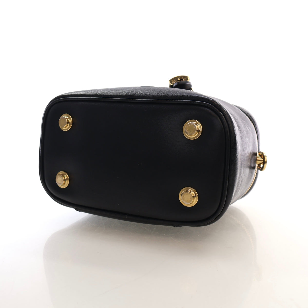 Pre-Owned Louis Vuitton Vanity PM Monogram Embossed Lambskin, base and feet view