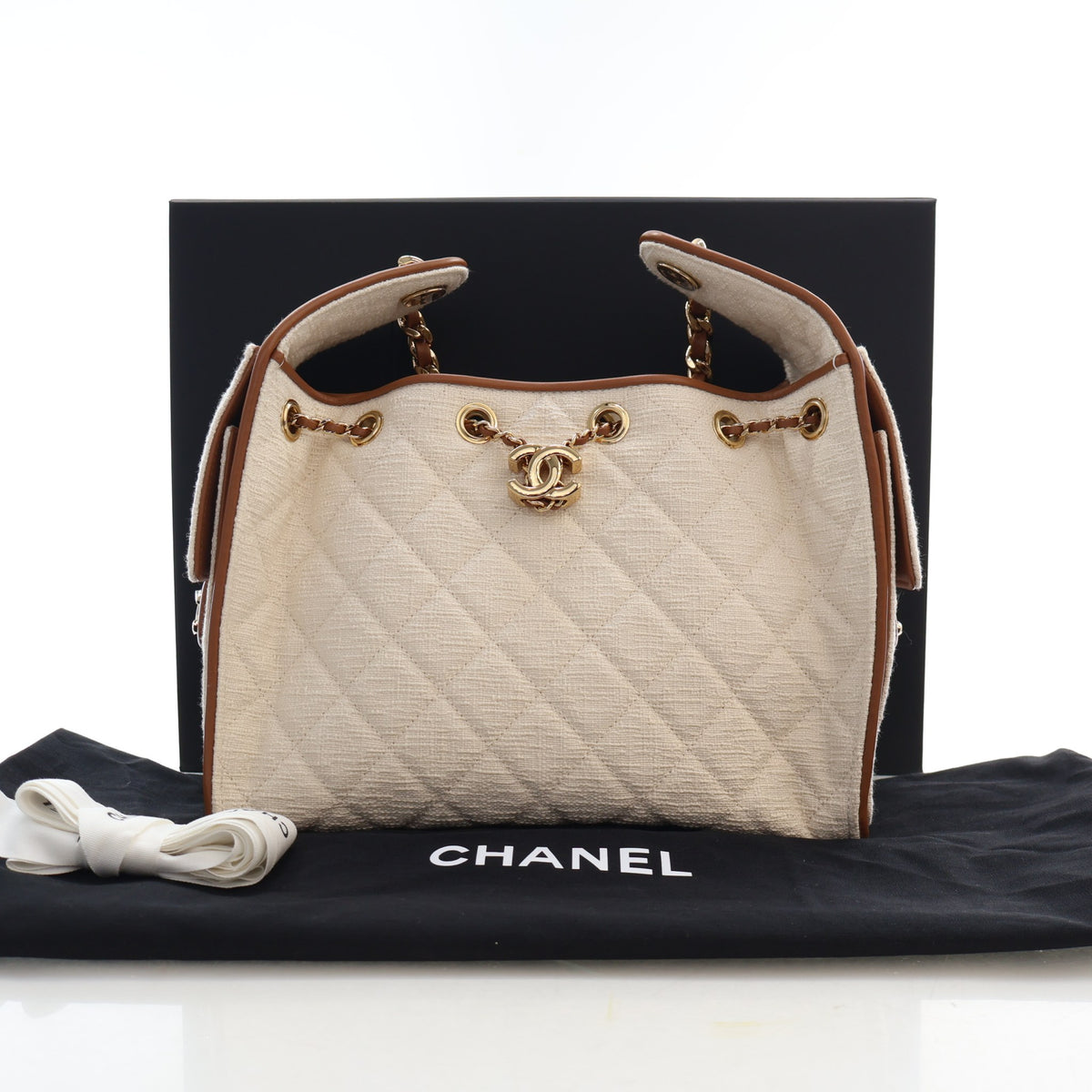 Pre-Owned Chanel Hobo Small Tweed 25, shown with dust bag and packaging