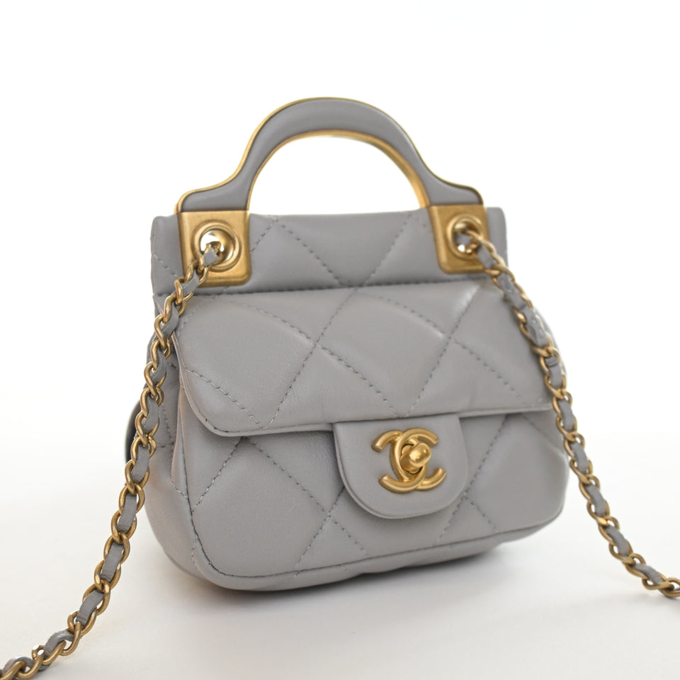 Chanel Lambskin Lady Flap Card Holder With Chain