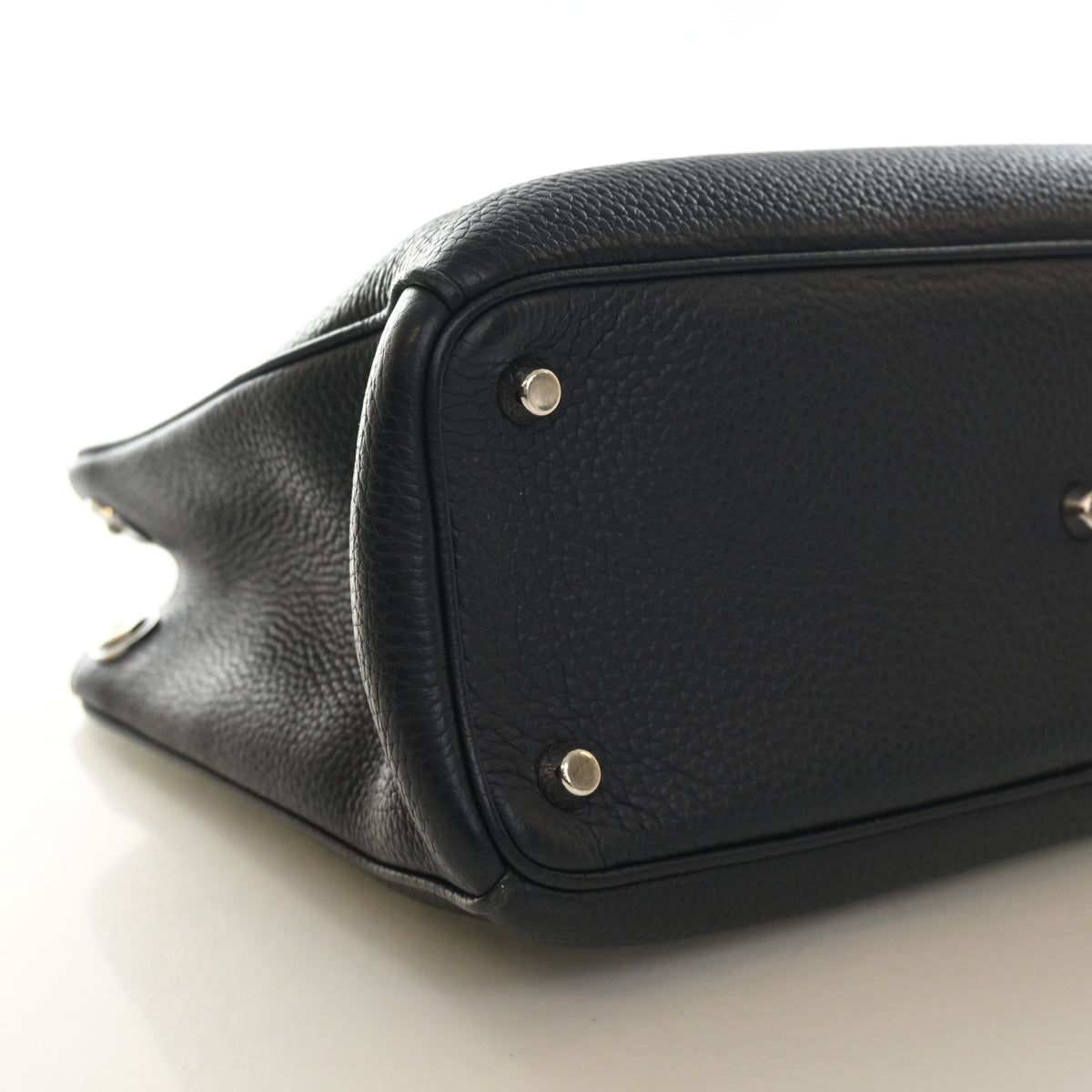 Christian Dior Medium Calfskin Diorissimo Tote, photo 6 of 20