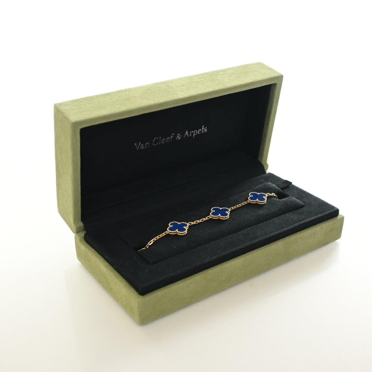 Van Cleef & Arpels Agate 5 Motif Vintage Alhambra Bracelet, photo 2 of 7